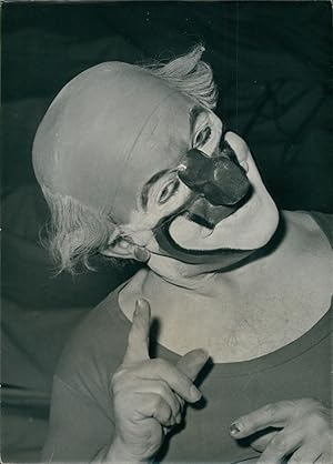 Le Clown Charlie Revels, 1973, Vintage silver print
