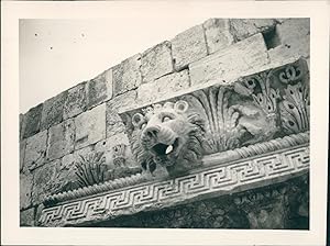 Liban, Baalbeck, Tête de lion, Le temple de Jupiter, 1965, Vintage silver print