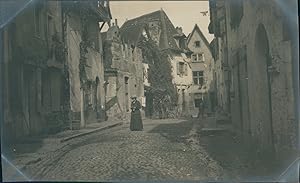 France, Pyrénées, Salies-de-Béarn, Rue Pont Mayou, 1911, Vintage silver print