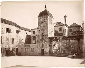 Croatie, Trogir, vue sur le place