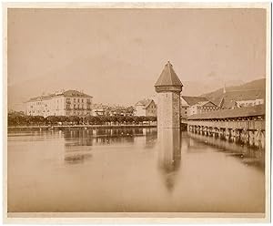 Suisse, Lucerne, Luzern, la tour et le lac