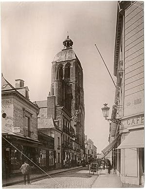 France, Rouen, la rue des Halles