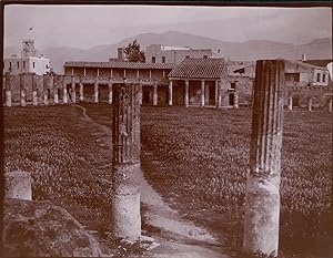Italie, Pompéi, La Caserne des Gladiateurs, ca.1900, Vintage citrate print