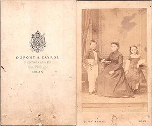 Dupont et Cairol, Oran, Femme et ses deux enfants
