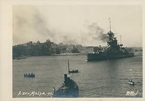 Malta, Navire de guerre dans le port, ca.1925, Vintage silver print