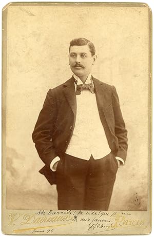 France, Portrait homme avec mains dans ses poches, ca.1890, vintage albumen print Carte cabinet