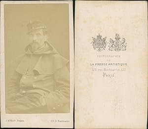 Paris, Portrait homme militaire en manteau et képi, circa 1870