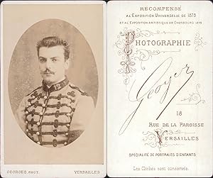 Georges, Versailles, Militaire de la 12e en uniforme à brandebourgs, circa 1880