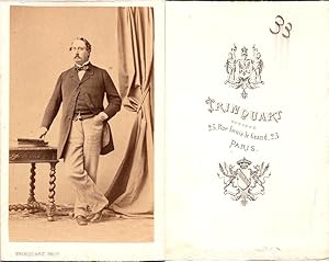 CDV Trinquart, Paris, Homme en pose, circa 1865