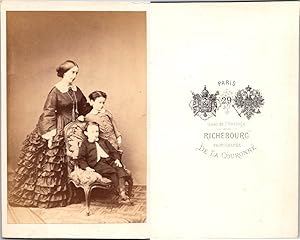 Richebourg, Paris, Femme et ses deux enfants, circa 1860
