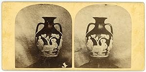 STEREO Vase, petite amphore ciselée style grec ou romain, circa 1870
