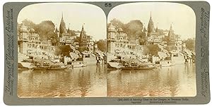 Stereo, Underwood & Underwood, European Publishers, A burning Ghat on the Ganges, at Benares, India