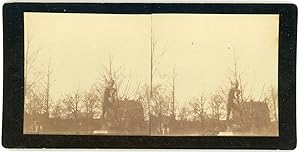 STEREO Statue sculpture d'une déesse dans un parc à identifier, circa 1900