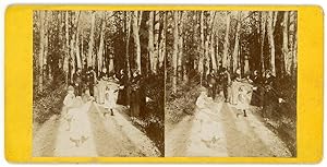 Stereo, Famille en promenade en forêt, circa 1900