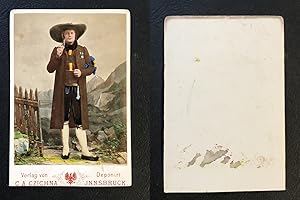 Czichna, Innsbruck, Österreich Volkstrachten, Tirol, Homme en costume, circa 1870