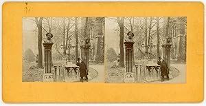 Stereo, Eglise, tombe et statues à identifier, circa 1900