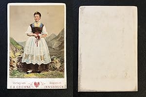 Czichna, Innsbruck, Österreich Volkstrachten, Tirol, Femme en costume tyrolien, circa 1870