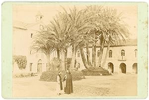 Algérie, Staoueli, dans les jardins du monastère trappiste