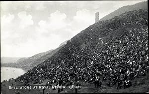 Bild des Verkufers fr Ansichtskarte / Postkarte Edinburgh Schottland, Spectators at Royal Review 18 09 1905 zum Verkauf von akpool GmbH