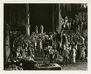 Bild des Verkufers fr King Kong (Original double weight photograph from the set of the 1933 film) zum Verkauf von Royal Books, Inc., ABAA