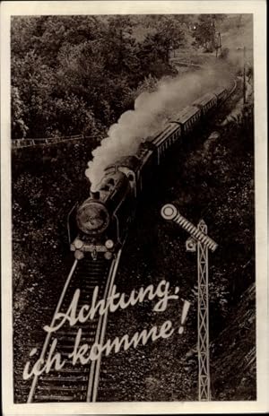 Bild des Verkufers fr Ansichtskarte / Postkarte Deutsche Eisenbahn am Vorbeifahren, Signal, Vogelschau zum Verkauf von akpool GmbH