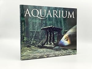 Imagen del vendedor de Aquarium a la venta por Riverrun Books & Manuscripts, ABAA