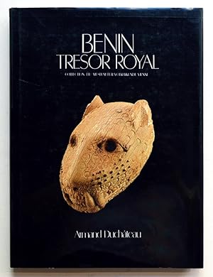 Image du vendeur pour BENIN TRESOR ROYAL Collection du Museum fr Volkerkunde Vienne. mis en vente par Librairie l'Art et l'Affiche