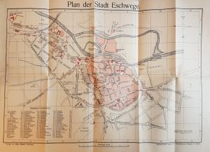 Plan der Stadt Eschwege nebst Straßenverzeichnis (Umschlagtitel). Mehrfach gefalteter, farb. Plan...