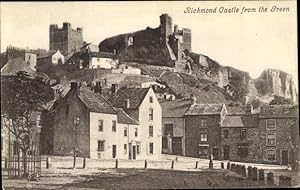 Seller image for Ansichtskarte / Postkarte Richmond Yorkshire England, Richmond Castle from the Green for sale by akpool GmbH