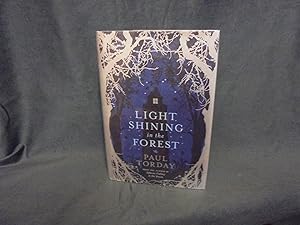 Imagen del vendedor de Light Shining in the Forest a la venta por Gemini-Books