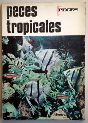 Seller image for PECES TROPICALES y el novicio - Buenos Aires 1970 - Ilustrado for sale by Llibres del Mirall