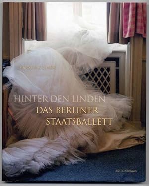 Hinter den Linden. Text Jutta Voigt.