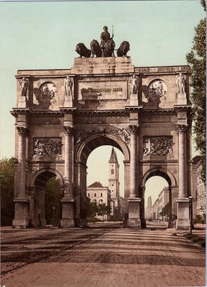 Deutschland, München. Das Siegestor.