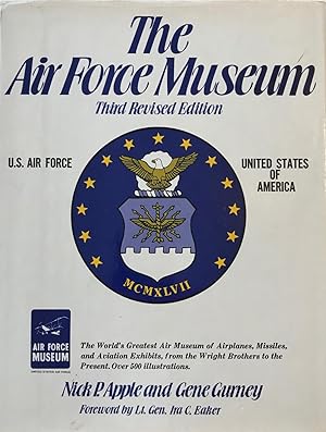 Immagine del venditore per The Air Force Museum venduto da The Aviator's Bookshelf