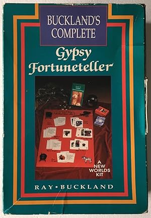 Buckland's Complete Gypsy Fortuneteller Kit (A Llewllyn New Worlds Kit/Cards/Books)