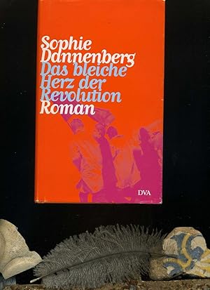 Bild des Verkufers fr Das bleiche Herz der Revolution: Roman. zum Verkauf von Umbras Kuriosittenkabinett