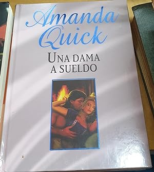 Seller image for Una dama a sueldo. Traduccin Victoria Morera for sale by Outlet Ex Libris