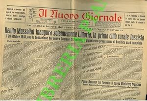 Benito Mussolini inaugura solennemente Littoria, la prima città rurale fascista. Il 28 ottobre 19...