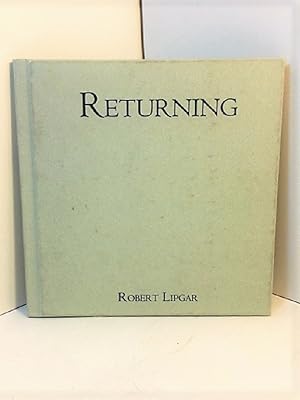 Immagine del venditore per Returning by Robert Lipgar venduto da Barner Books