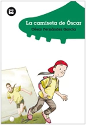 Seller image for La camiseta de   scar (J ³venes lectores) (Spanish Edition) by Garc ­a, C ©sar Fern ¡ndez [Paperback ] for sale by booksXpress