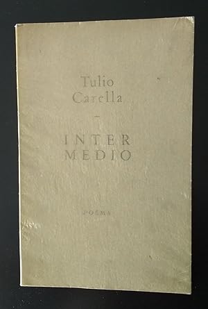Imagen del vendedor de Intermedio - Poema de Tulio Carella a la venta por Libreria del Signo