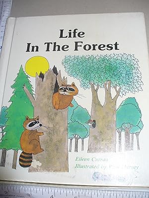 Image du vendeur pour Life in the Forest mis en vente par Thomas F. Pesce'