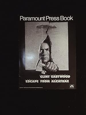 Image du vendeur pour Escape From Alcatraz Pressbook 1979 Clint Eastwood, Patrick McGoohan mis en vente par AcornBooksNH