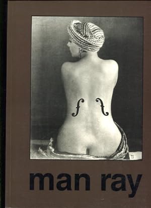Image du vendeur pour Man Ray 1890-1976. dreisprachig: deutsch, englisch, franzsisch. mis en vente par Antiquariat Buchkauz