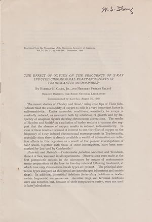 Imagen del vendedor de The Effect of Oxygen on the Frequency of X-Ray Induced Chromosomal Rearrangements in Tradescantia Microspores by Giles, Norman H. Jr. and Riley, Herbert Parkes a la venta por Robinson Street Books, IOBA