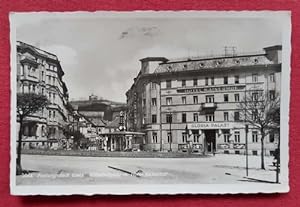 Ansichtskarte AK Festungsstadt Glatz (heute Klodzko) Wilhelmsplatz im Hotel Kaiserhof + Gloria Pa...