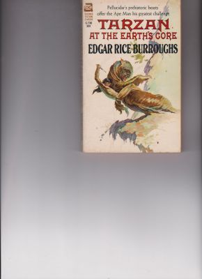 Bild des Verkufers fr Tarzan At The Earth's Core by Burroughs, Edgar Rice zum Verkauf von Robinson Street Books, IOBA