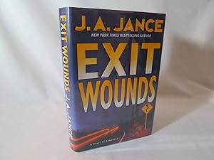 Immagine del venditore per Exit Wounds venduto da Books Again
