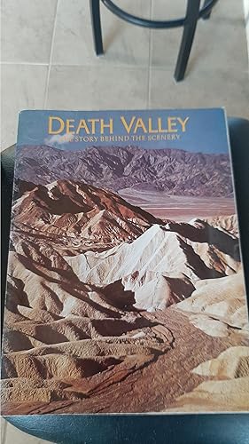 Immagine del venditore per Death Valley : The Story Behind the Scenery venduto da Darby Jones