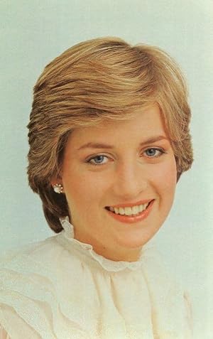 Princess Diana Portrait By Lord Snowdon 1981 Wedding Postcard